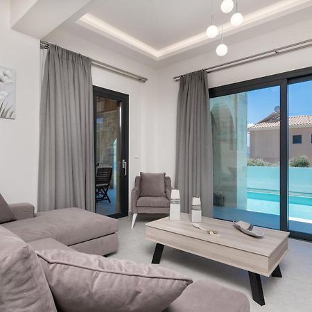 Romanza II Luxury Villa Kalamákion Exterior foto